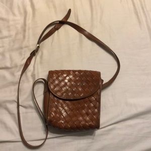Crossbody purse